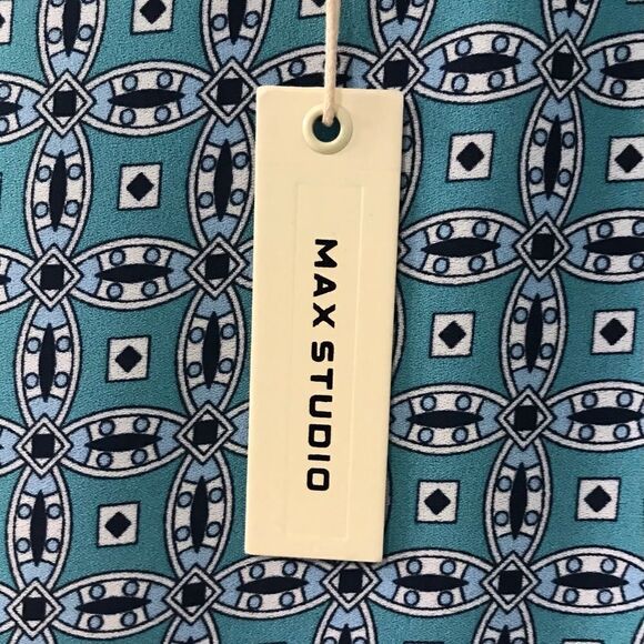 NWT … MAX STUDIO “Size S” Blouse - Picture 3 of 5